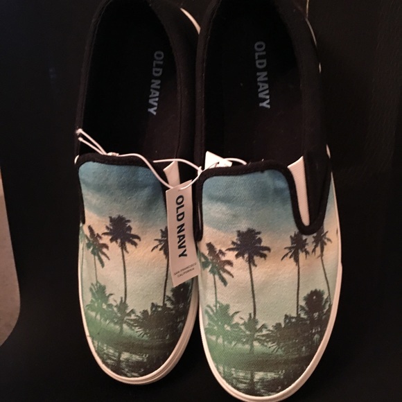 old navy mens slip on shoes